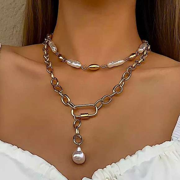 Multilayer Chunky Chain Link Pearl Statement Necklace - Picture 1 of 7